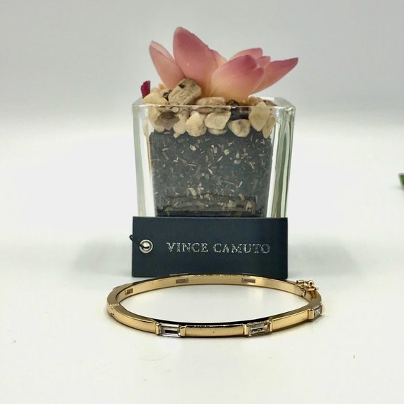 VINCE CAMUTO Gold Floating Stone Bracelet - Picture 5 of 11